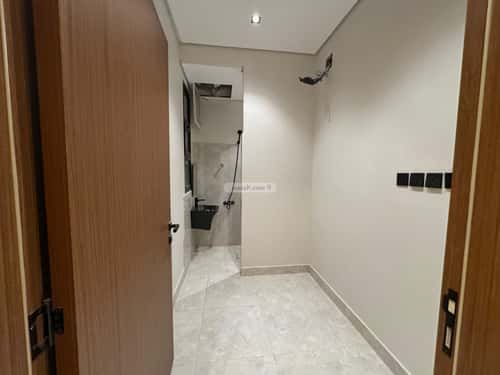 Floor 179 SQM with 5 Bedrooms Al-Qadisiyah, East Riyadh, Riyadh
