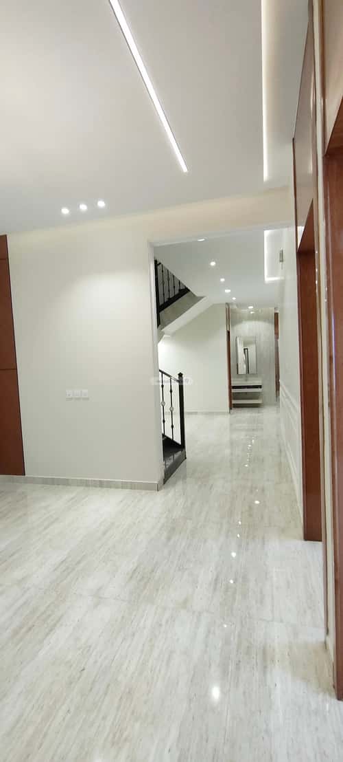 شقة 397 متر مربع ب 9 غرف الزهور، أبها