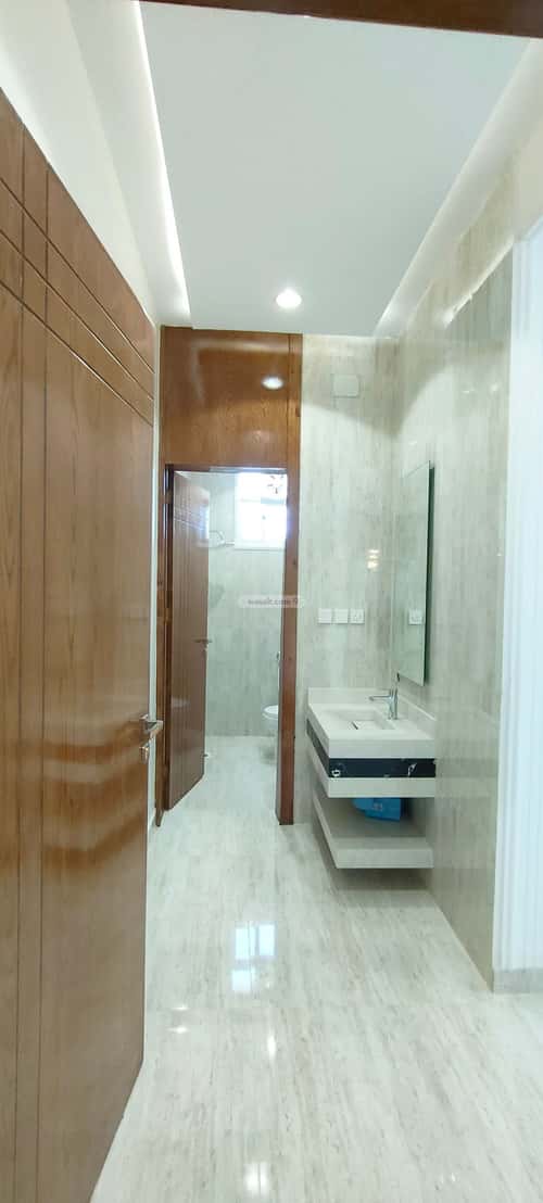 شقة 397 متر مربع ب 9 غرف الزهور، أبها