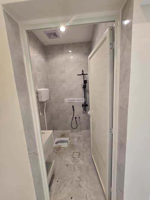 Apartment 213 SQM with 5 Bedrooms Al Salamah, Muhayil