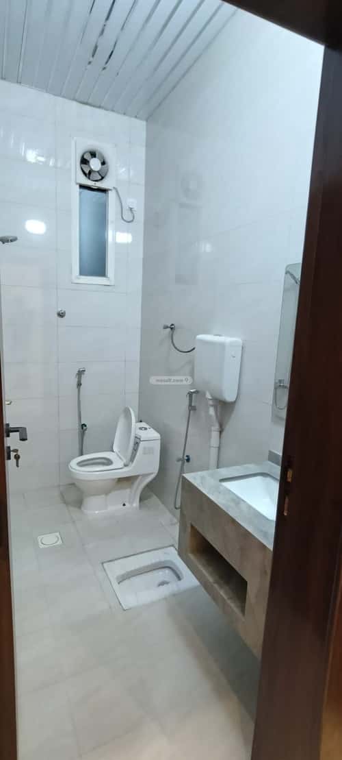 Apartment 195 SQM with 5 Bedrooms Al Hilah Al Gharbiya, Muhayil