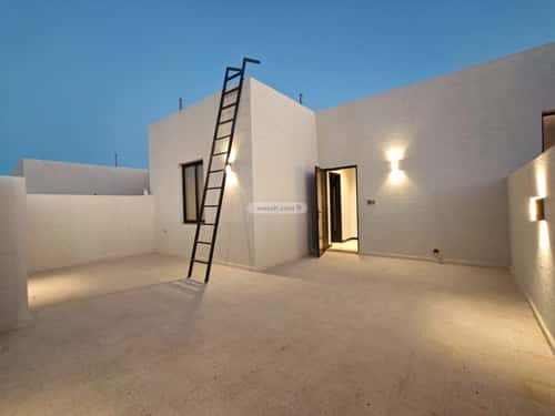 Floor with 5 Bedrooms Ar-Rimal, East Riyadh, Riyadh