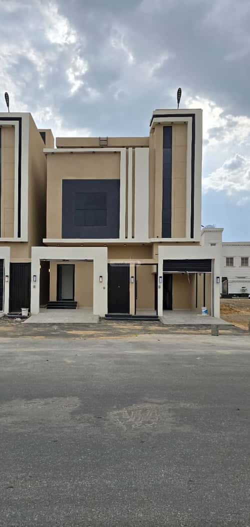 Floor 214 SQM with 6 Bedrooms Al-Wurud, Khamis Mushait