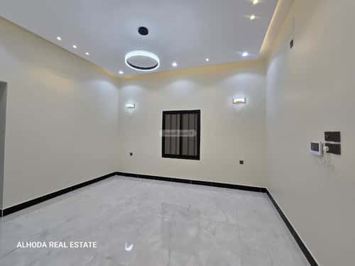 Floor 214 SQM with 6 Bedrooms Al-Wurud, Khamis Mushait