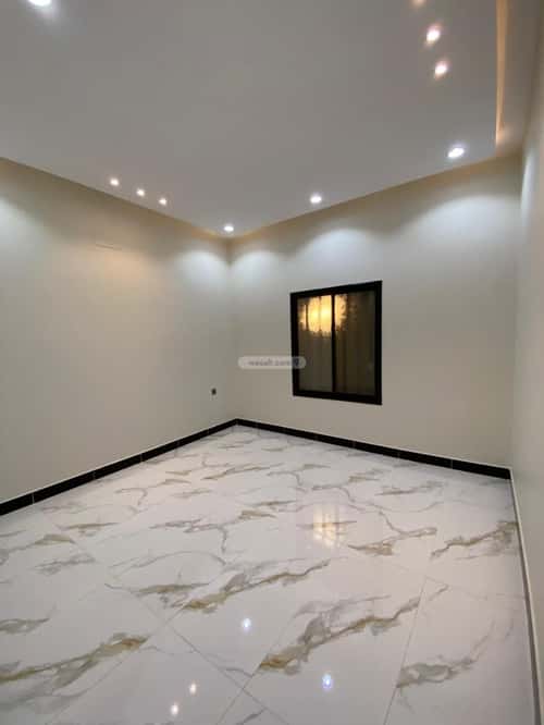 Floor 258 SQM with 6 Bedrooms The Light, Khamis Mushait