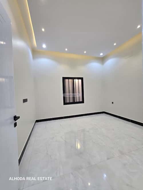 دور 364 متر مربع ب 9 غرف الورود، خميس مشيط