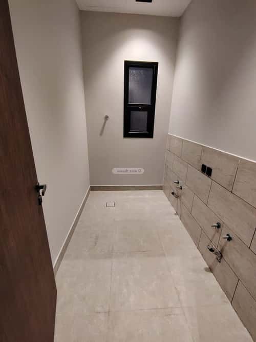 Floor 220 SQM with 3 Bedrooms Qurtubah, East Riyadh, Riyadh