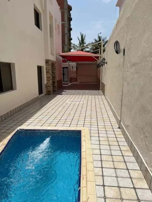 فيلا 305 متر مربع جنوبية على شارع 12م الشاطئ، شمال جدة، جدة