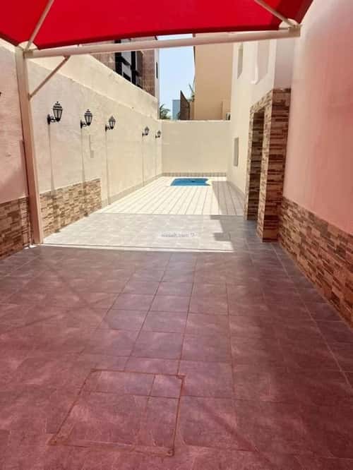 فيلا 305 متر مربع جنوبية على شارع 12م الشاطئ، شمال جدة، جدة