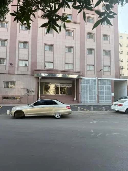 شقة 690 متر مربع بغرفة الفيصلية، شمال جدة، جدة