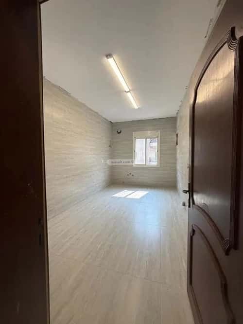 شقة 213 متر مربع ب 5 غرف الرويس، جنوب جدة، جدة