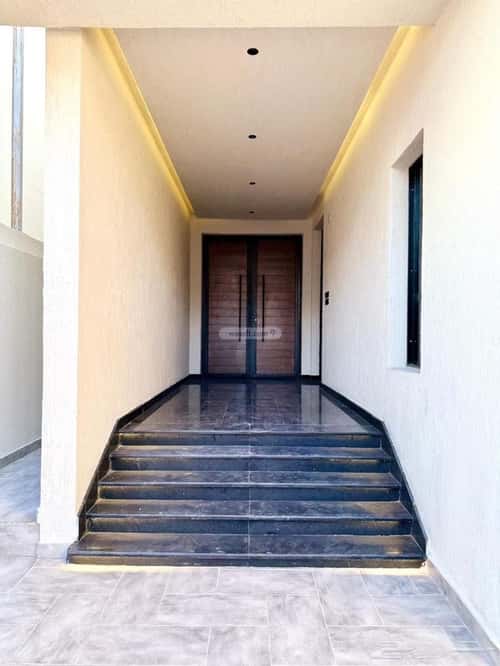 فيلا 343 متر مربع شرقية على شارع 20م الهجلة الجديد، مكة المكرمة