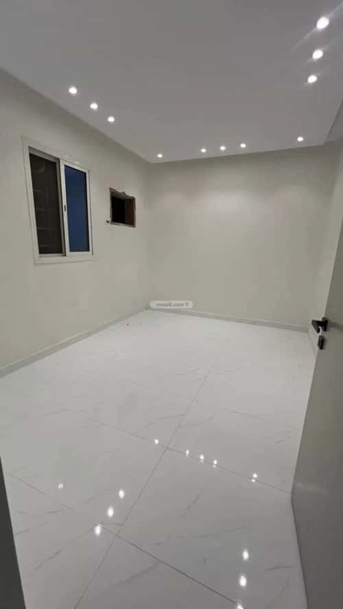 Apartment 400 SQM with 3 Bedrooms Ar-Rimal, East Riyadh, Riyadh