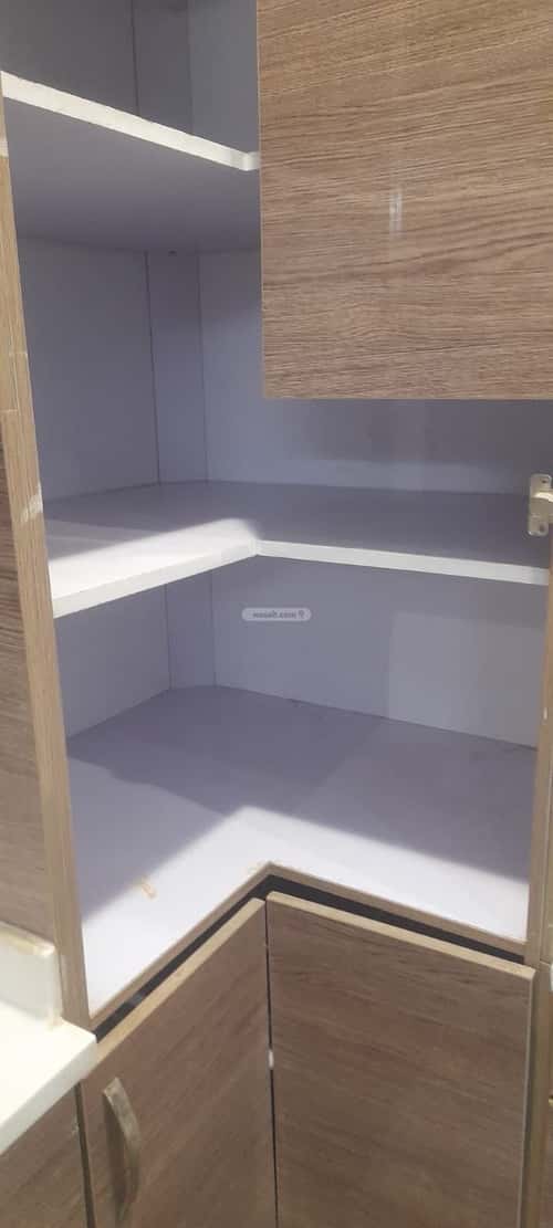 شقة 224 متر مربع ب 3 غرف اليرموك، شرق الرياض، الرياض