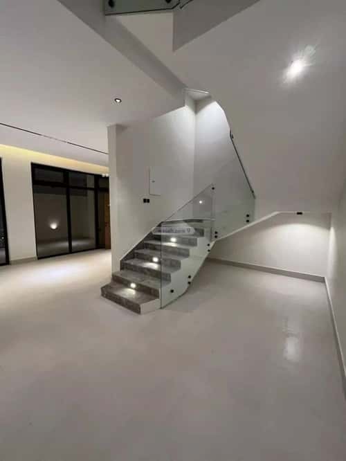 5 bedroom villa in Al Mahdiyyah