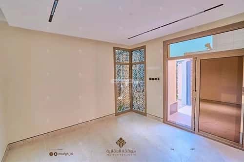 7 bedroom villa in Al Mahdiyyah
