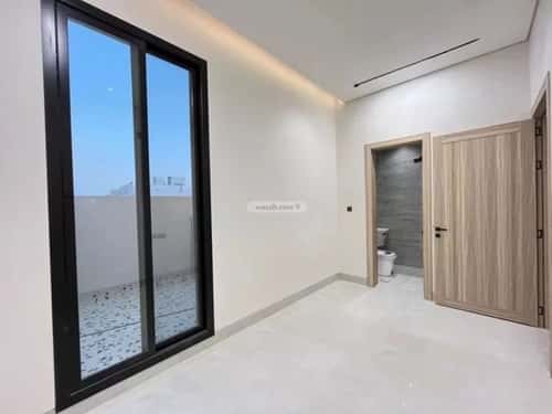 6 bedroom villa in Al Mahdiyyah