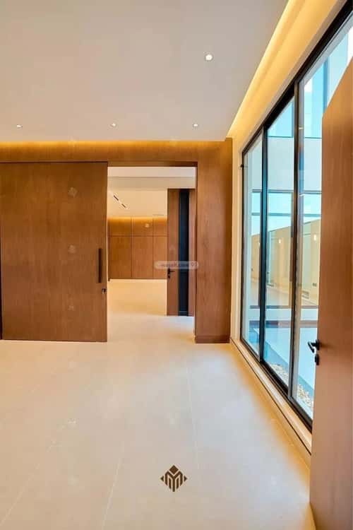 6 bedroom villa in Al Mahdiyyah