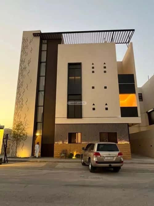 Building 400 SQM Facing South Al-Mahdiyah, West Riyadh, Riyadh