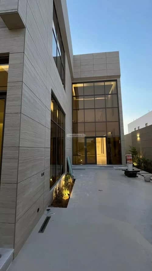Villa 450 SQM Facing East on 20m Width Street Al-Mahdiyah, West Riyadh, Riyadh