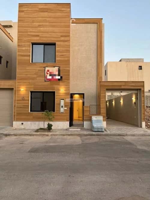 Villa 293 SQM Facing North on 20m Width Street Al-Mahdiyah, West Riyadh, Riyadh