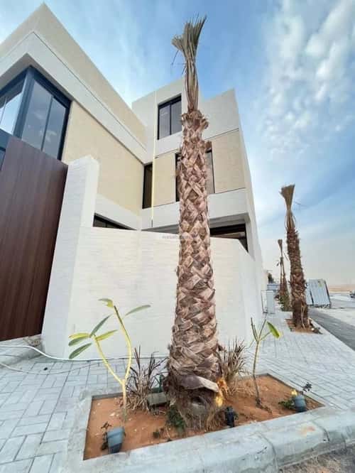 Villa 354 SQM Facing North West on 20m Width Street Al-Mahdiyah, West Riyadh, Riyadh