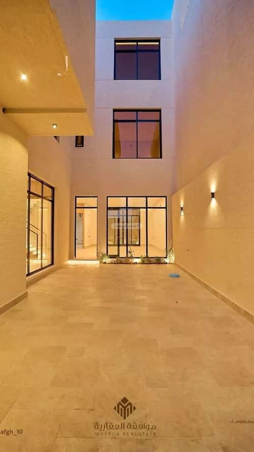 5 bedroom villa in Al Mahdiyyah