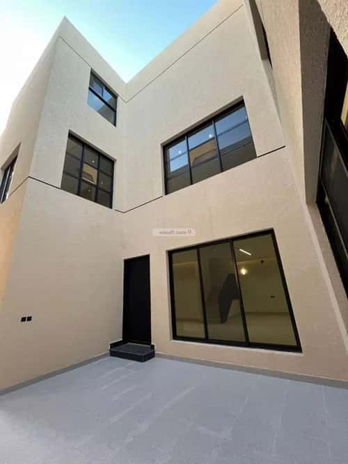 5 bedroom villa in Al Mahdiyyah