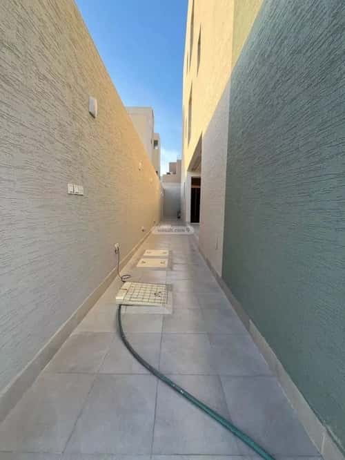 عمارة 899 متر مربع واجهة شمالية المهدية، غرب الرياض، الرياض