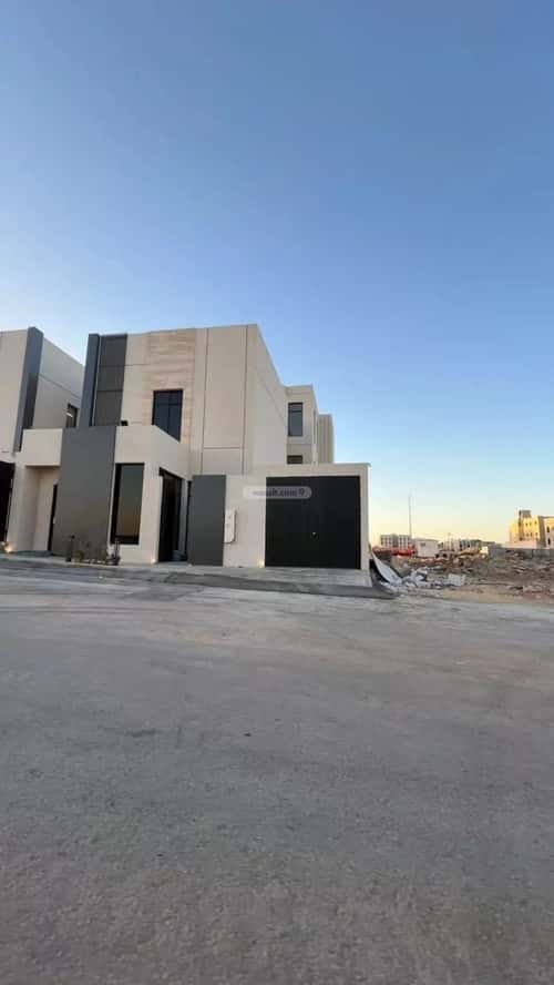 6 bedroom villa in Al Mahdiyyah