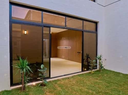 5 bedroom villa in Al Mahdiyyah