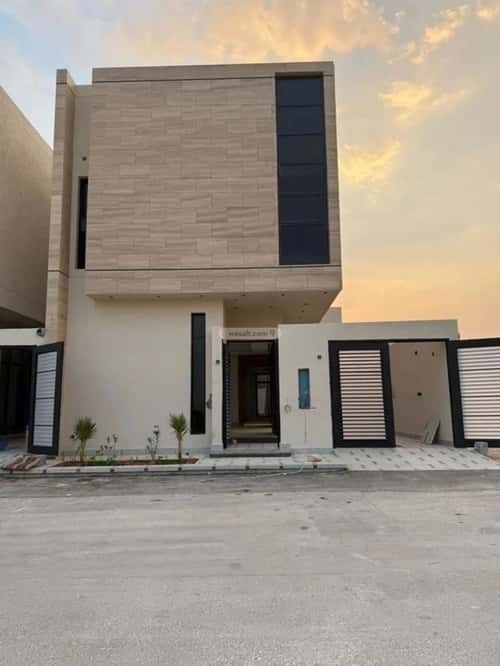 Villa 478 SQM Facing North on 20m Width Street Al-Mahdiyah, West Riyadh, Riyadh