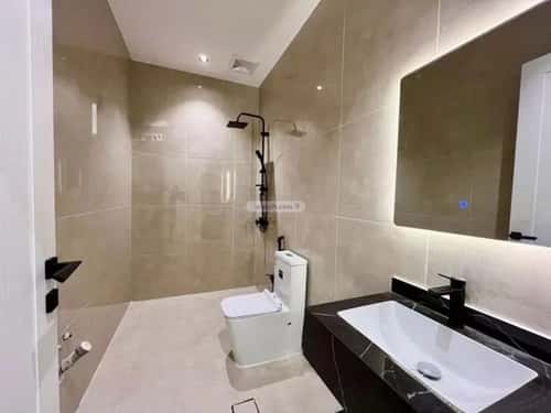 Building 900 SQM Facing North Al-Mahdiyah, West Riyadh, Riyadh