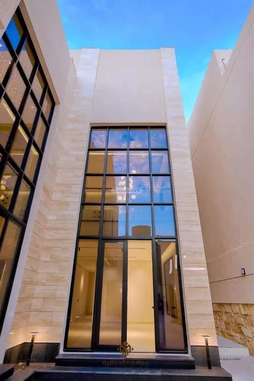 فيلا 280 متر مربع شرقية على شارع 20م المهدية، غرب الرياض، الرياض