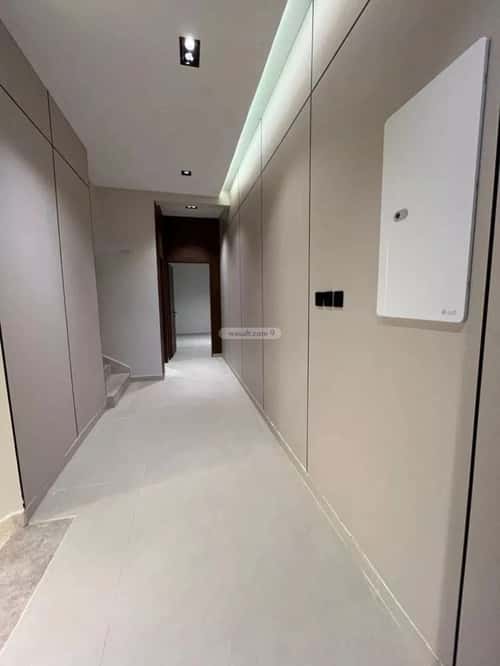 5 bedroom villa in Al Mahdiyyah