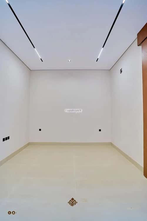 Villa 400 SQM Facing East on 20m Width Street Al-Mahdiyah, West Riyadh, Riyadh