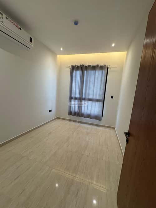 شقة 135 متر مربع ب 5 غرف الملقا، شمال الرياض، الرياض