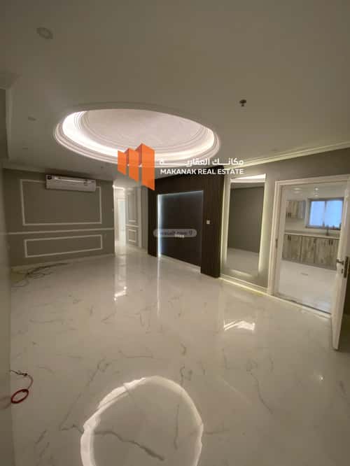 شقة 205 متر مربع ب 3 غرف الحمراء، الخبر