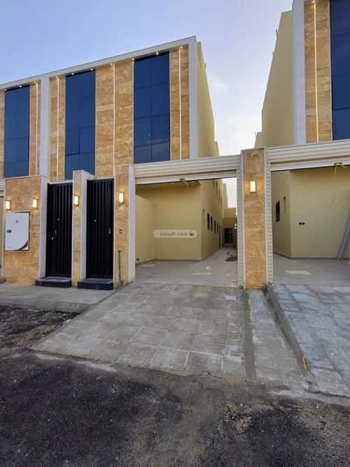 فيلا 253 متر مربع شرقية على شارع 25م عكاظ، جنوب الرياض، الرياض