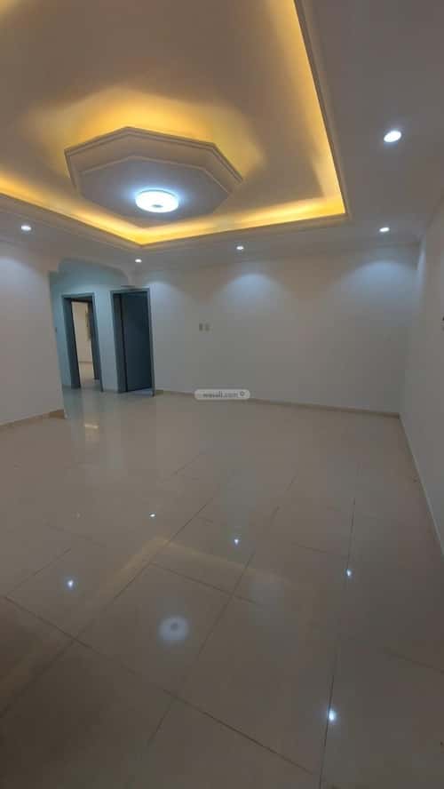 Apartment 209 SQM with 5 Bedrooms Uhod, Aldammam