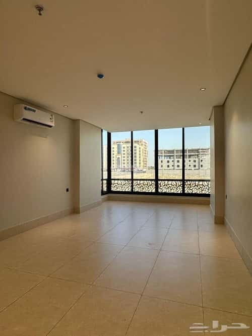 Apartment 181 SQM with 7 Bedrooms King Fahad Dist, Aldammam