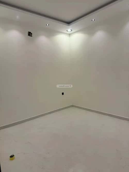 7 bedroom villa in Dhahrat Laban