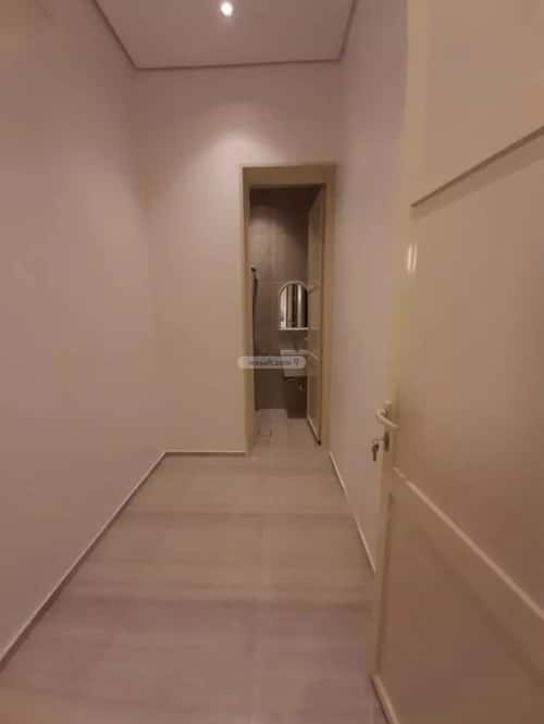 فيلا 330 متر مربع جنوبية على شارع 20م ظهرة لبن، غرب الرياض، الرياض