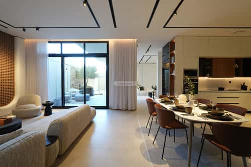 Floor 775 SQM with 3 Bedrooms King Fahd, North Riyadh, Riyadh