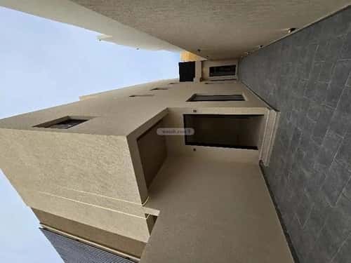 3 bedroom floor in Dirab