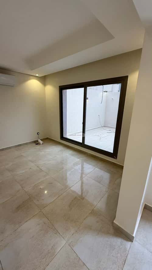 فيلا 297 متر مربع واجهة شمالية ب 5 غرف النرجس، شمال الرياض، الرياض