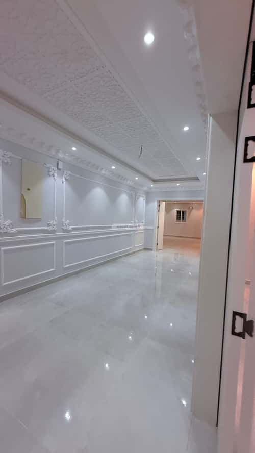 فيلا 237 متر مربع واجهة جنوبية ب 8 غرف المروة، شمال جدة، جدة