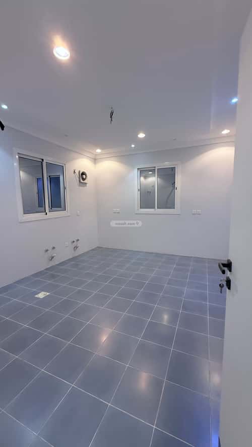 فيلا 237 متر مربع واجهة جنوبية ب 8 غرف المروة، شمال جدة، جدة