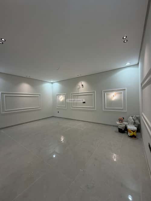 Villa 273 SQM King Fahad Dist, Aldammam