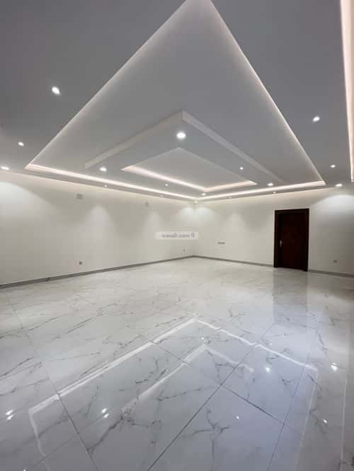 5 bedroom villa in Al Mahdiyyah